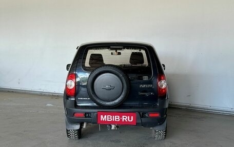 Chevrolet Niva I рестайлинг, 2015 год, 585 000 рублей, 5 фотография