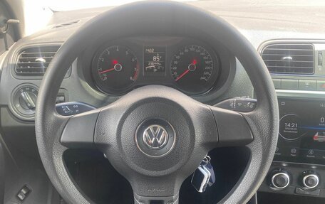 Volkswagen Polo VI (EU Market), 2015 год, 646 000 рублей, 24 фотография