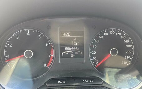 Volkswagen Polo VI (EU Market), 2015 год, 646 000 рублей, 27 фотография
