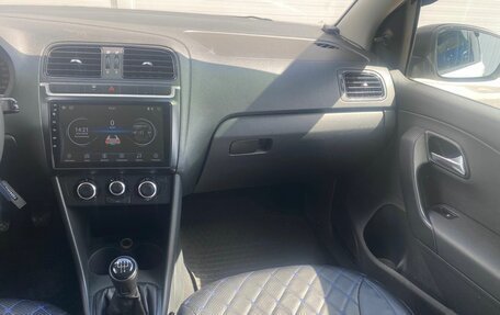 Volkswagen Polo VI (EU Market), 2015 год, 646 000 рублей, 23 фотография