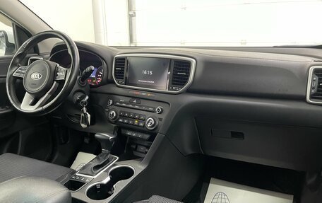 KIA Sportage IV рестайлинг, 2020 год, 2 399 000 рублей, 11 фотография