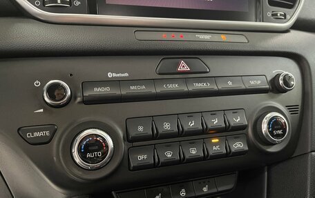 KIA Sportage IV рестайлинг, 2020 год, 2 399 000 рублей, 15 фотография