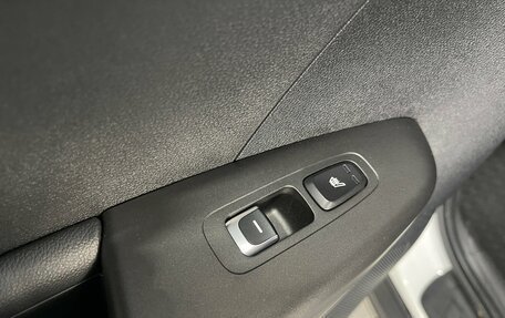 KIA Sportage IV рестайлинг, 2020 год, 2 399 000 рублей, 21 фотография