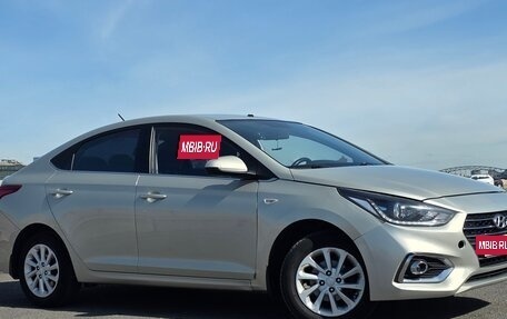 Hyundai Solaris II рестайлинг, 2018 год, 1 200 000 рублей, 5 фотография