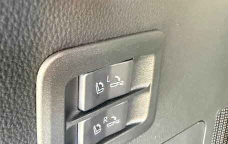 Toyota Land Cruiser, 2024 год, 11 500 000 рублей, 6 фотография