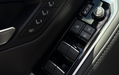 Toyota Land Cruiser, 2024 год, 11 500 000 рублей, 7 фотография