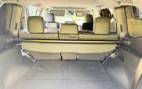 Toyota Land Cruiser, 2024 год, 11 500 000 рублей, 10 фотография