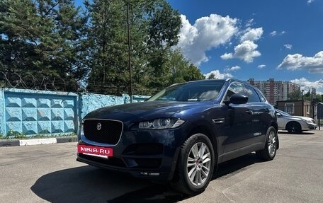 Jaguar F-Pace, 2017 год, 2 600 000 рублей, 2 фотография