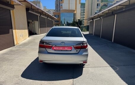 Toyota Camry, 2015 год, 2 100 000 рублей, 5 фотография