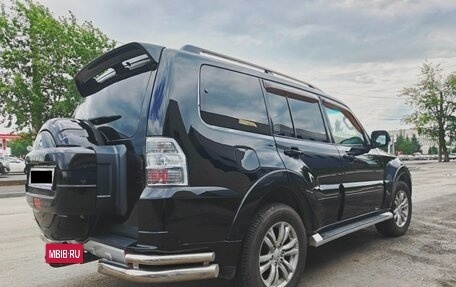 Mitsubishi Pajero IV, 2013 год, 2 600 000 рублей, 5 фотография