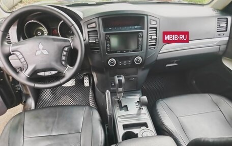 Mitsubishi Pajero IV, 2013 год, 2 600 000 рублей, 9 фотография