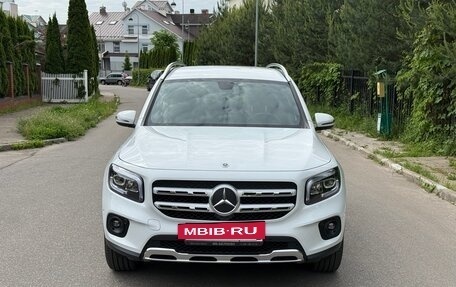 Mercedes-Benz GLB, 2021 год, 2 600 000 рублей, 2 фотография