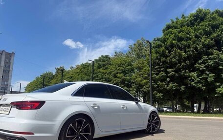 Audi A4, 2019 год, 3 000 000 рублей, 4 фотография