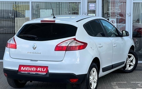 Renault Megane III, 2014 год, 799 000 рублей, 2 фотография
