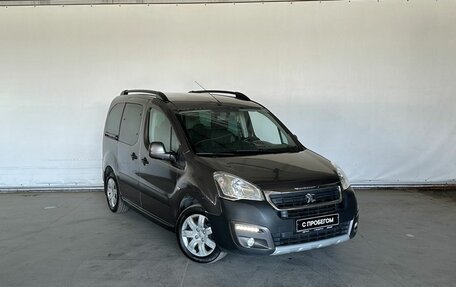 Peugeot Partner II рестайлинг 2, 2016 год, 850 000 рублей, 3 фотография