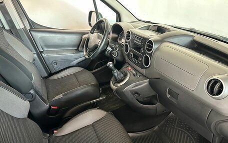 Peugeot Partner II рестайлинг 2, 2016 год, 850 000 рублей, 9 фотография