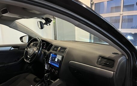 Volkswagen Jetta VI, 2016 год, 1 290 000 рублей, 12 фотография