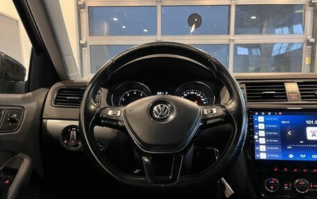 Volkswagen Jetta VI, 2016 год, 1 290 000 рублей, 10 фотография