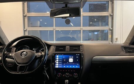 Volkswagen Jetta VI, 2016 год, 1 290 000 рублей, 9 фотография