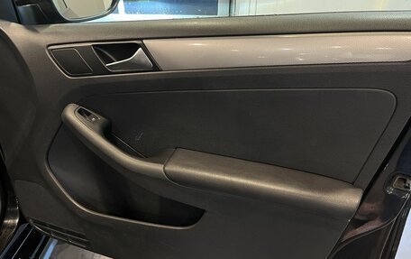 Volkswagen Jetta VI, 2016 год, 1 290 000 рублей, 26 фотография