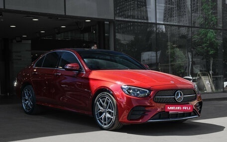 Mercedes-Benz E-Класс, 2020 год, 4 800 000 рублей, 4 фотография