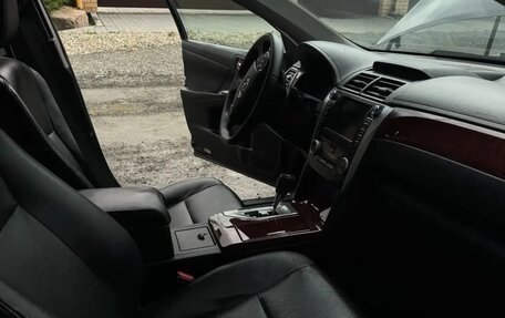 Toyota Camry, 2012 год, 1 330 000 рублей, 8 фотография