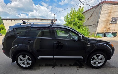 Mitsubishi Outlander III рестайлинг 3, 2007 год, 1 100 000 рублей, 4 фотография