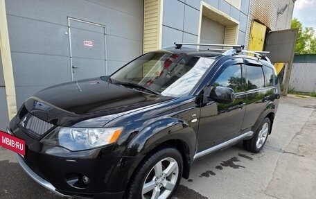 Mitsubishi Outlander III рестайлинг 3, 2007 год, 1 100 000 рублей, 9 фотография