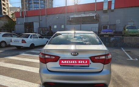 KIA Rio III рестайлинг, 2014 год, 850 000 рублей, 4 фотография