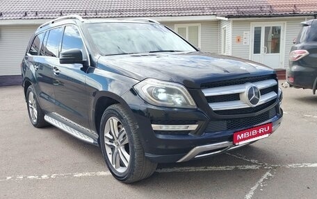 Mercedes-Benz GL-Класс, 2012 год, 1 900 000 рублей, 14 фотография