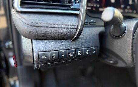 Toyota Camry, 2023 год, 3 350 000 рублей, 9 фотография