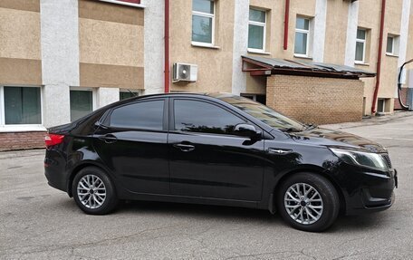 KIA Rio III рестайлинг, 2014 год, 850 000 рублей, 5 фотография