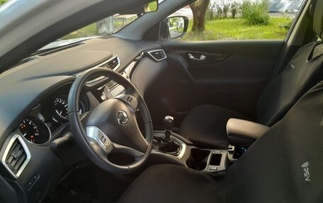 Nissan Qashqai, 2016 год, 2 400 000 рублей, 18 фотография