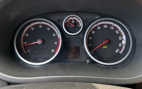 Opel Corsa D, 2012 год, 620 000 рублей, 10 фотография