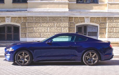 Ford Mustang VI рестайлинг, 2020 год, 3 200 000 рублей, 6 фотография
