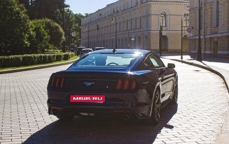Ford Mustang VI рестайлинг, 2020 год, 3 200 000 рублей, 4 фотография