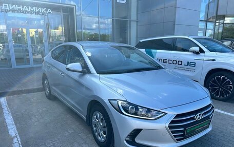 Hyundai Elantra VI рестайлинг, 2018 год, 1 392 000 рублей, 3 фотография