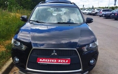 Mitsubishi Outlander III рестайлинг 3, 2011 год, 1 110 000 рублей, 1 фотография