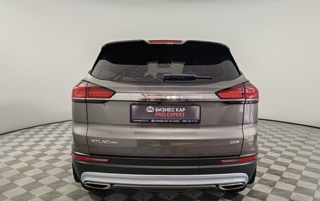 Geely Atlas, 2022 год, 1 979 000 рублей, 6 фотография