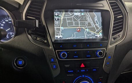 Hyundai Santa Fe III рестайлинг, 2016 год, 2 300 000 рублей, 10 фотография