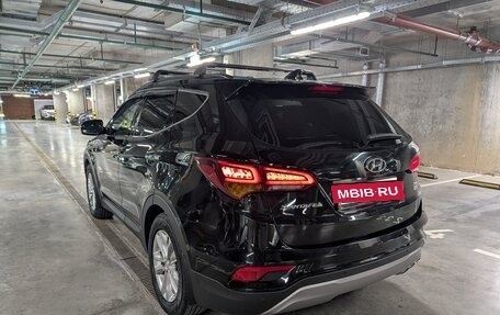 Hyundai Santa Fe III рестайлинг, 2016 год, 2 300 000 рублей, 18 фотография