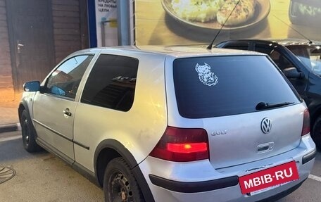 Volkswagen Golf IV, 2000 год, 80 000 рублей, 3 фотография