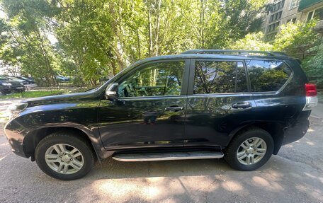 Toyota Land Cruiser Prado 150 рестайлинг 2, 2011 год, 2 400 000 рублей, 3 фотография