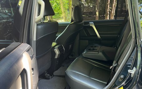 Toyota Land Cruiser Prado 150 рестайлинг 2, 2011 год, 2 400 000 рублей, 7 фотография
