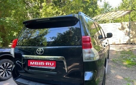 Toyota Land Cruiser Prado 150 рестайлинг 2, 2011 год, 2 400 000 рублей, 6 фотография