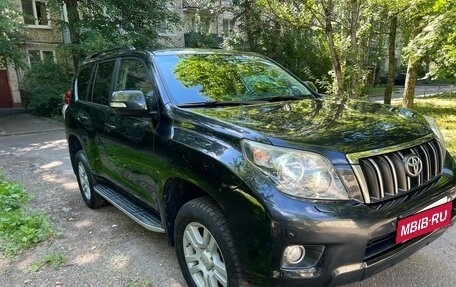 Toyota Land Cruiser Prado 150 рестайлинг 2, 2011 год, 2 400 000 рублей, 5 фотография