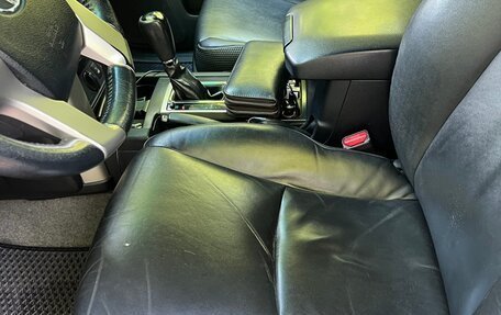 Toyota Land Cruiser Prado 150 рестайлинг 2, 2011 год, 2 400 000 рублей, 15 фотография
