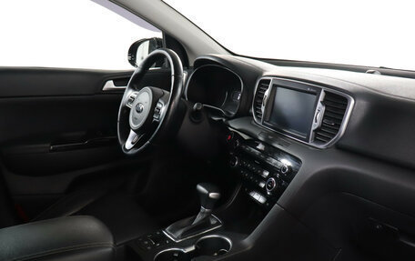 KIA Sportage IV рестайлинг, 2017 год, 2 445 700 рублей, 10 фотография