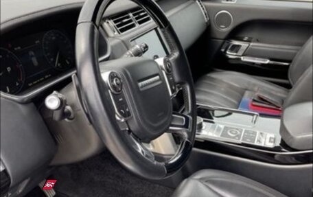 Land Rover Range Rover IV рестайлинг, 2013 год, 3 900 000 рублей, 2 фотография