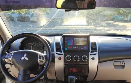 Mitsubishi Pajero Sport II рестайлинг, 2014 год, 1 950 000 рублей, 9 фотография